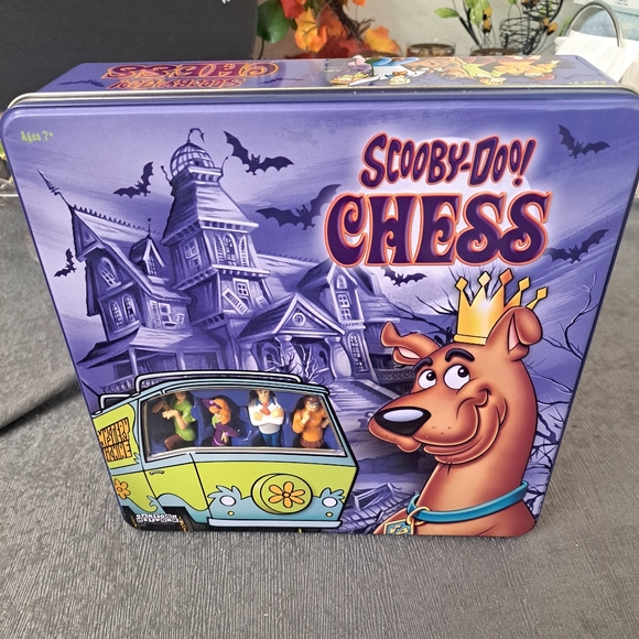 VINTAGE Scooby-Doo Chess Set - Purple and Blue - Picture 1 of 10
